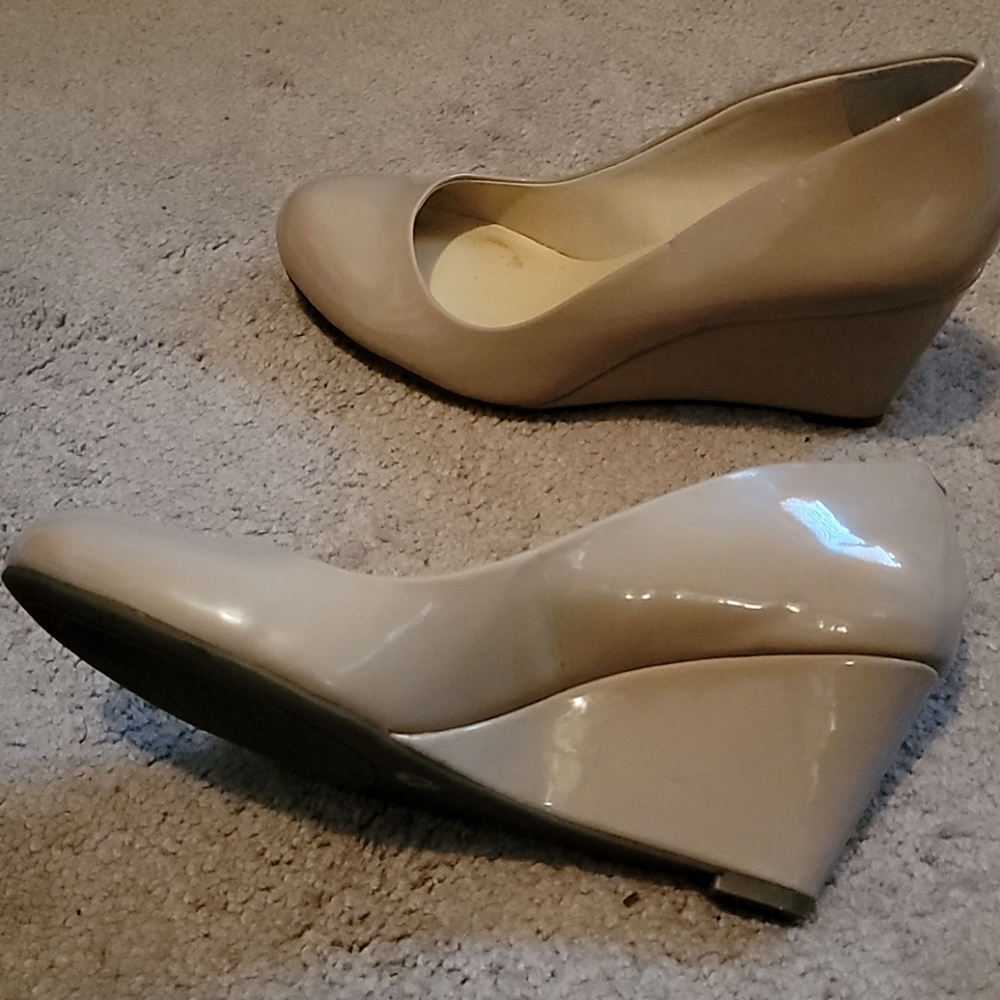 Jessica Simpson Wedges